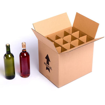 Caja de cartón con separadores para 12 botellas de vino, ideal para envíos seguros y almacenamiento.