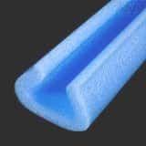 Perfil de espuma FOAM azul 60x80 mm y 2 me de largo, para protección de esquinas en cuadros, televisores y objetos frágiles.