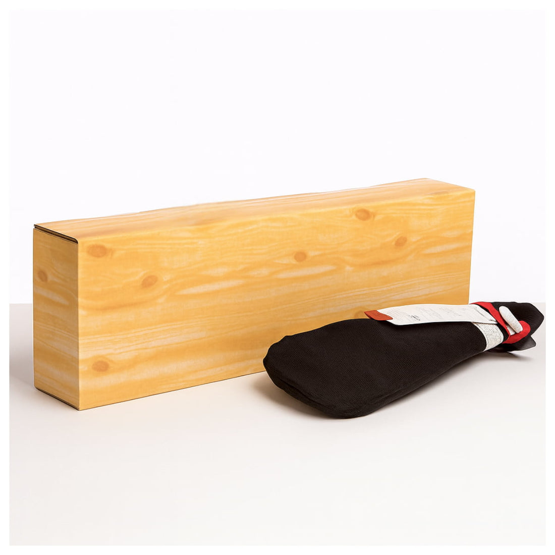 Caja jamonera efecto madera muy robusta de 89x13x27 cm con asa integrada y doble solapa, ideal para regalo de Navidad gourmet.